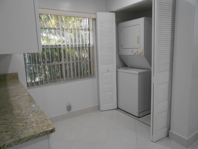 Foto del edificio - 24 Abbey Ln