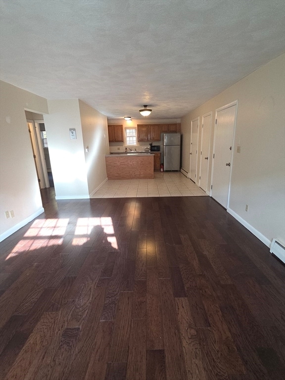 Foto del edificio - 25 Arlington Rd