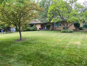 Building Photo - 996 Castlegate Ct