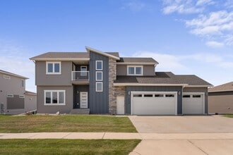 Building Photo - 3906 Lone Peak Dr