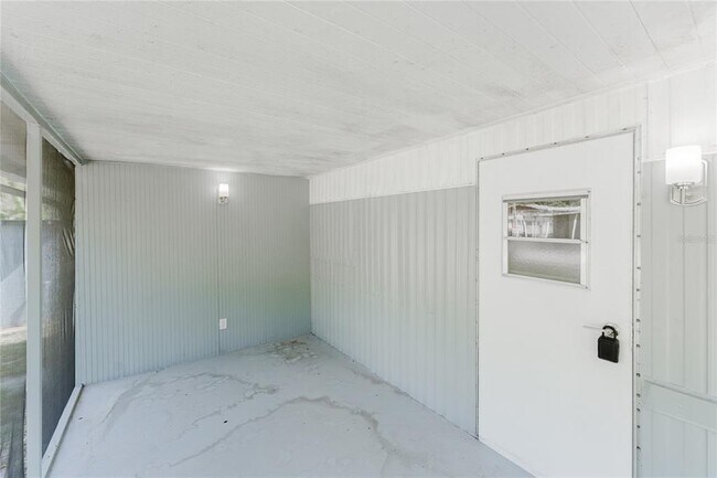 Building Photo - 18579 SE 26th St