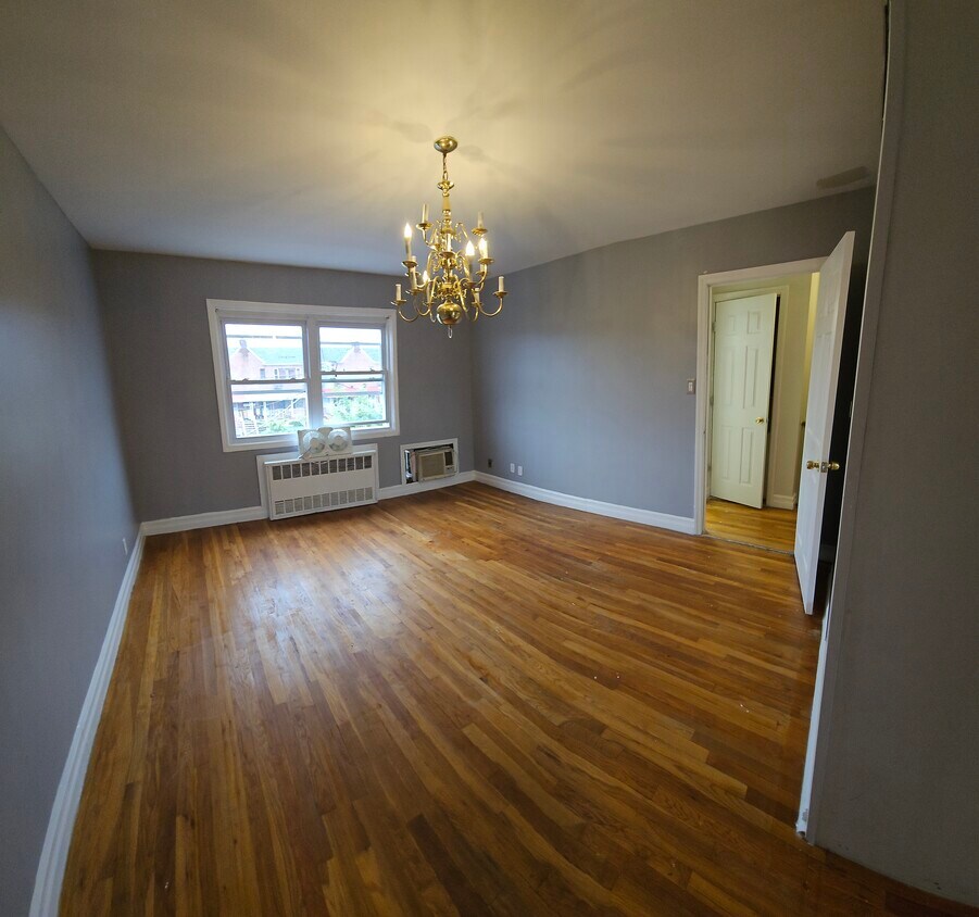 1146 E 103rd St Unit 2, Brooklyn, NY 11236 Room for Rent in Brooklyn
