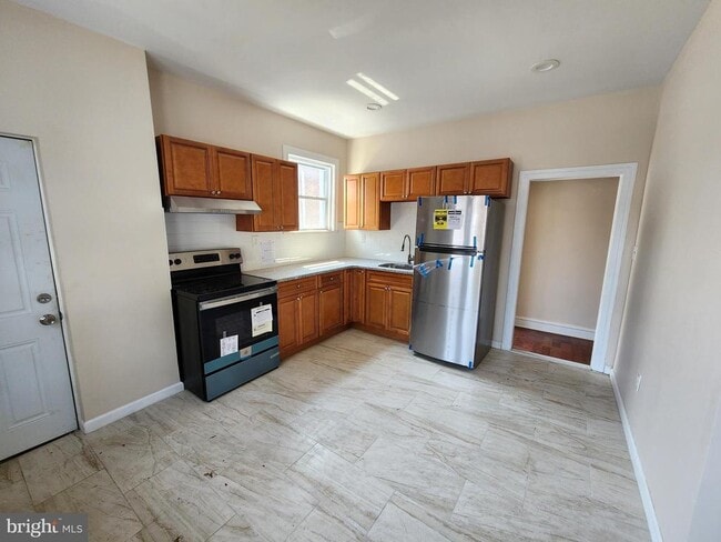 Foto del edificio - 419 W Grange Ave