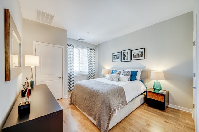 Large windows for lots of natural light - Twenty50