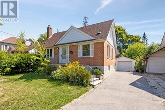 Building Photo - 207 Maplehurst Ave