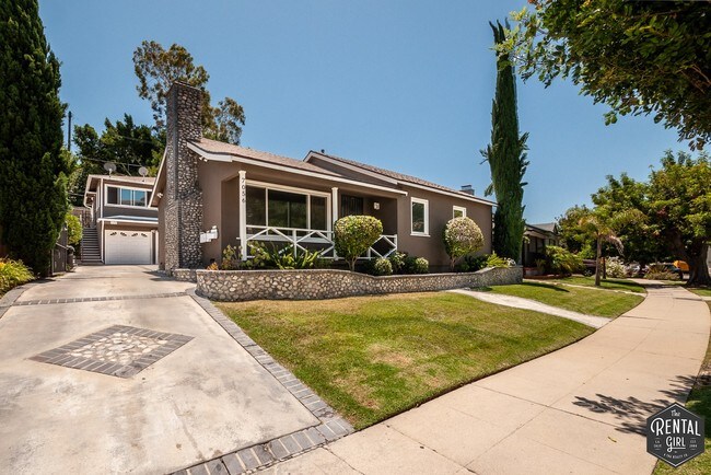 Building Photo - 7056 Ramsgate Ave