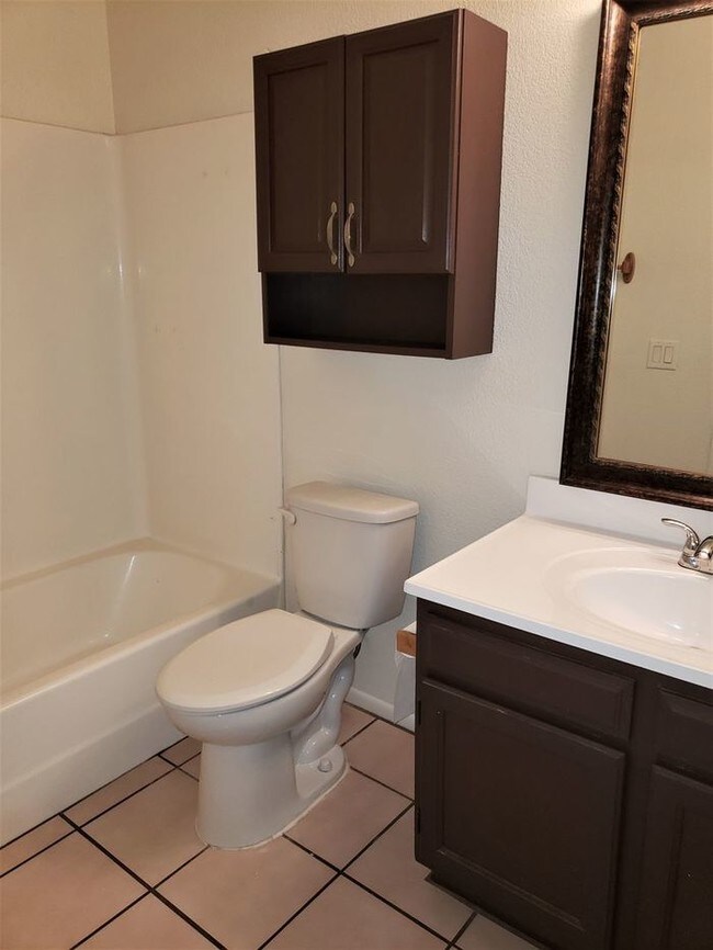 Building Photo - Cozy Three Bedroom Home In Chandler!