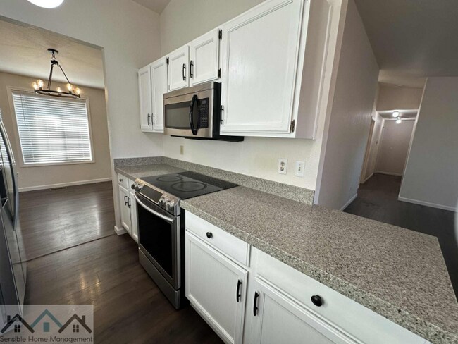 Foto del edificio - 34706 18th Ave SW