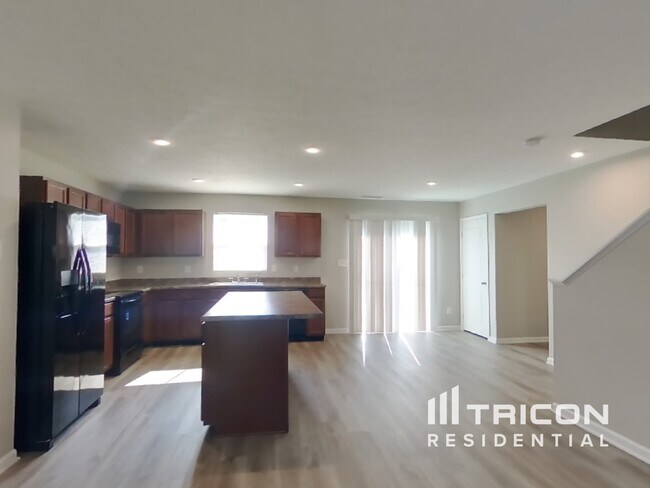 Building Photo - 301 Dietz Dr