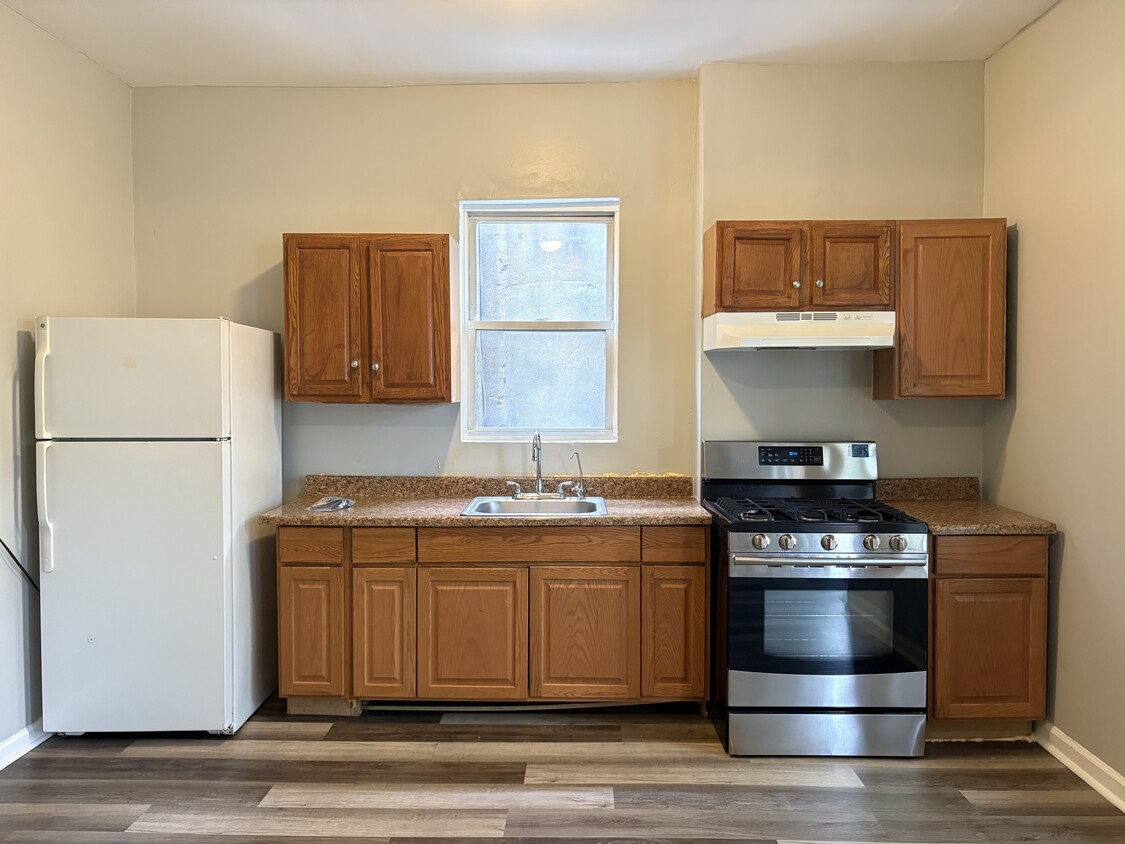 Unit 1 - 25 Bergen Ave