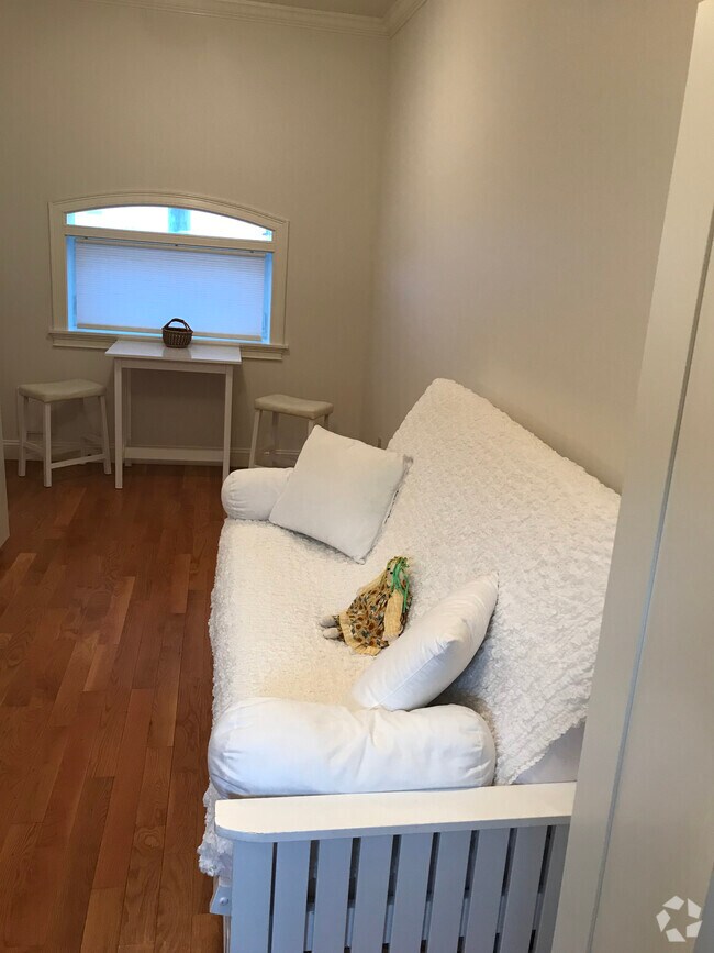 Student Apartments for Rent in Middlefield MA 15 Rentals