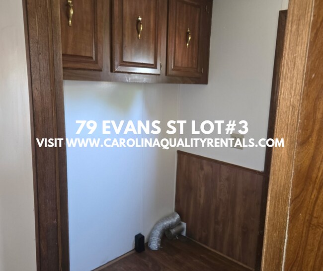 Foto del edificio - 3 bedroom 2 bath singlewide