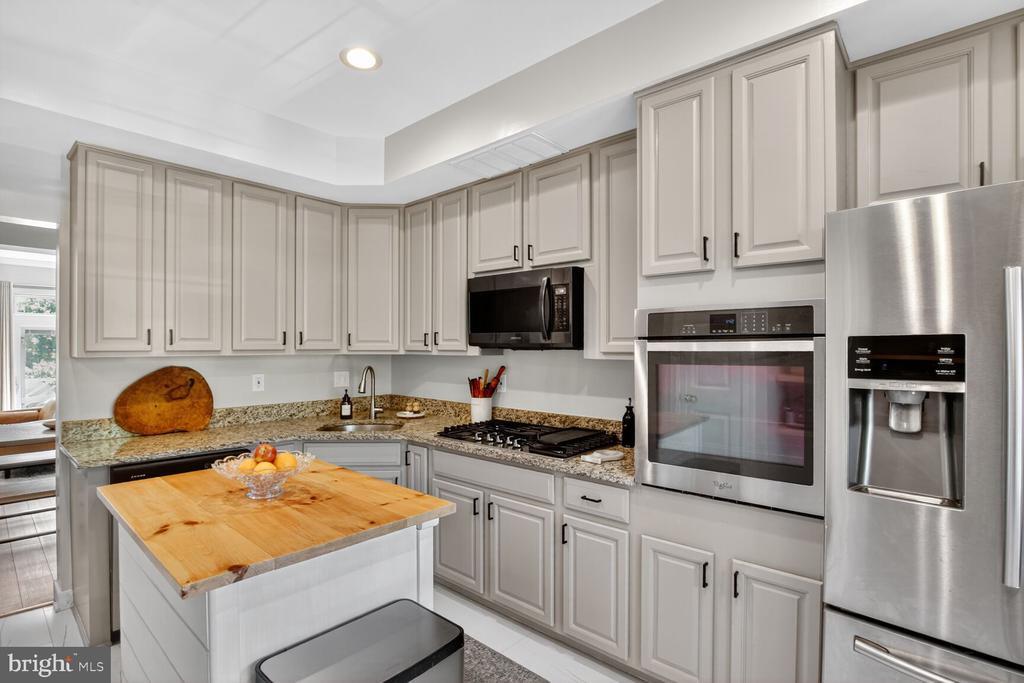 Foto principal - 15736 Cherry Blossom Ln