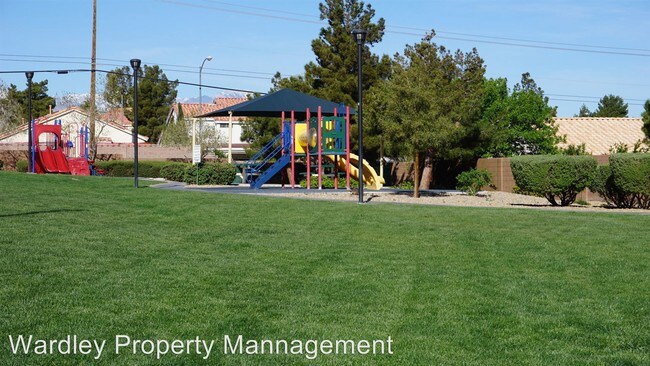 Building Photo - 3629 La Scala Ct