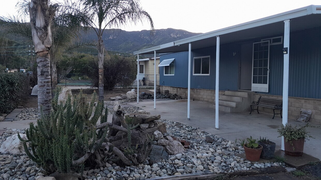 Primary Photo - 32889 Brechtel St