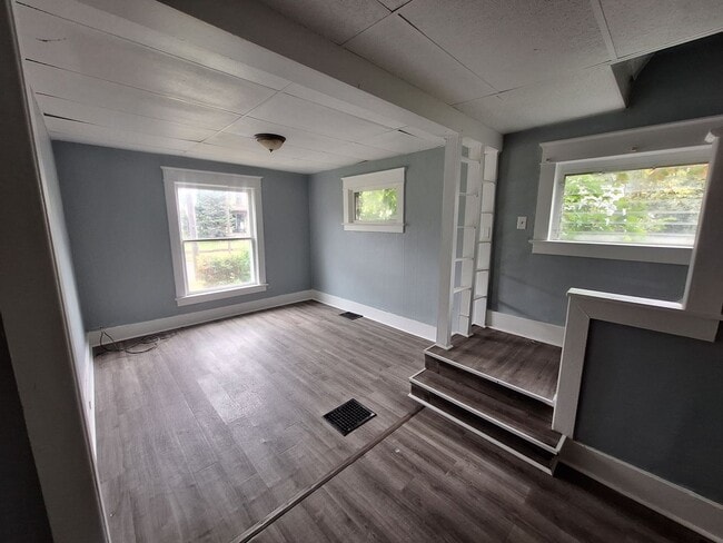 Foto del edificio - 3 br, 1.5 bath House - 709 Cascade Street