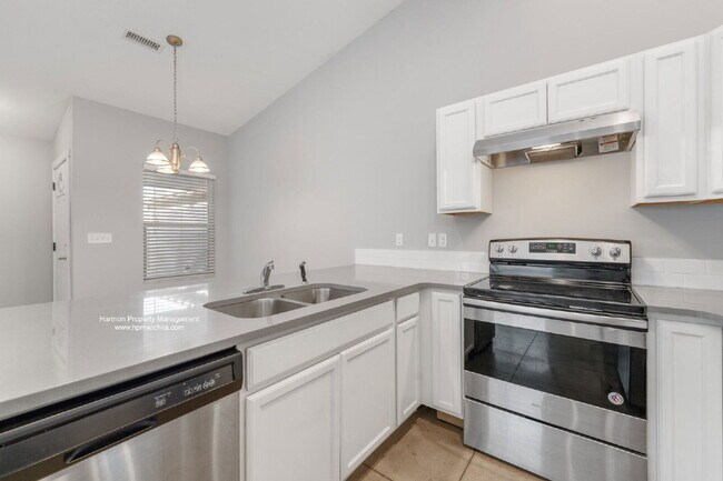 Foto del edificio - 5326 N Hillside St