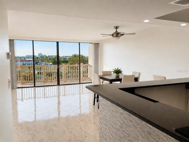 Foto del edificio - 500 Treasure Island Causeway