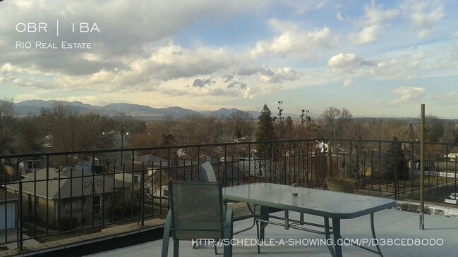 Foto del edificio - 3330 Ames St