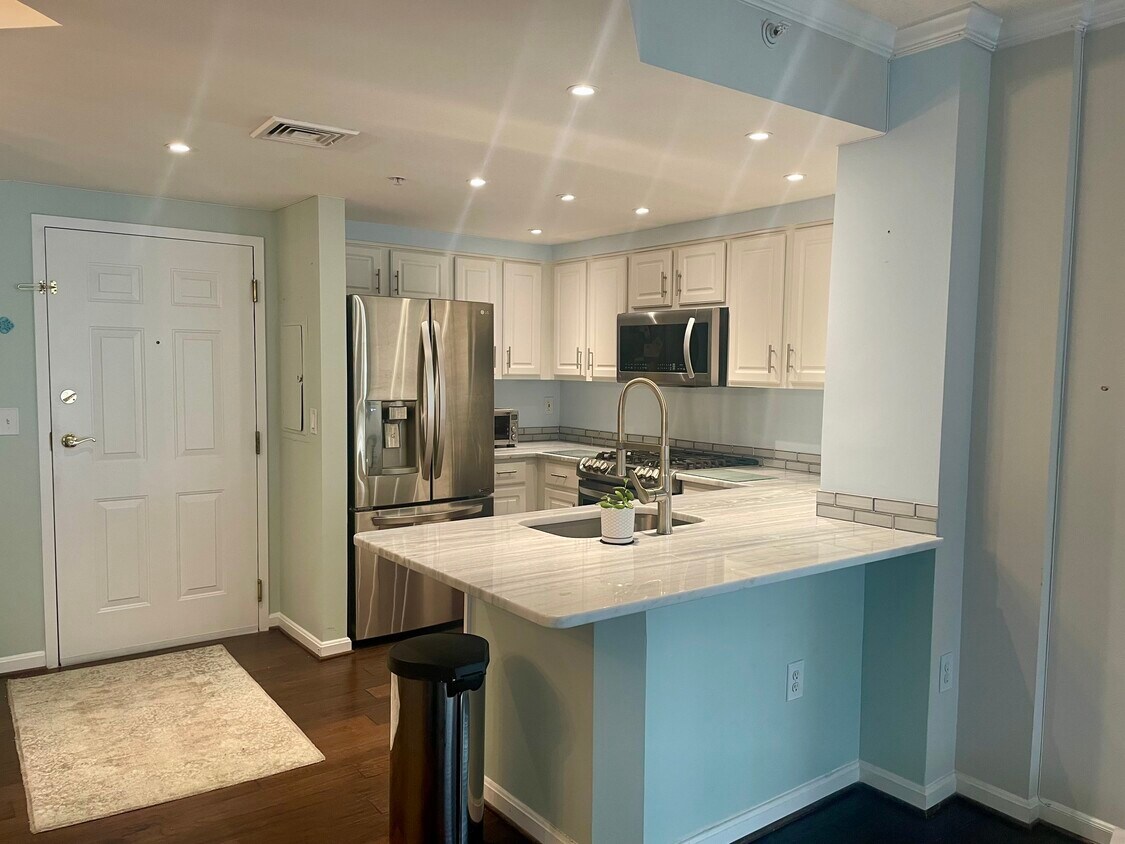 Kitchen - 3830 9th St N
