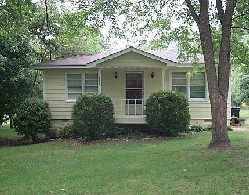 Foto principal - 286 New Hope Rd