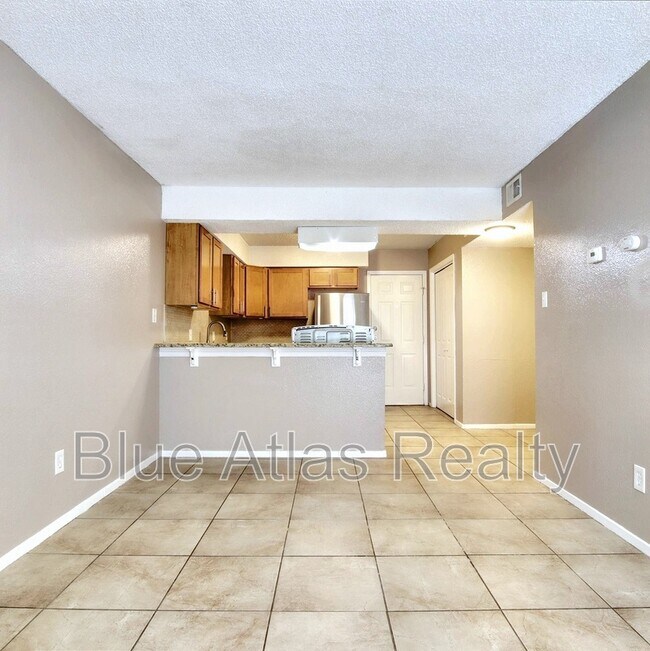 Foto del edificio - 408 Noble Ave