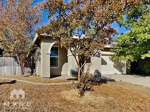 Building Photo - 10114 Upshaw Way