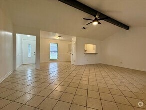 Building Photo - 2305 Buchanan Dr