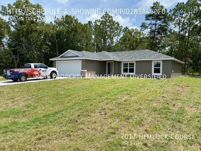 Foto del edificio - Custom Home - Desirable SE Ocala Neighborh...