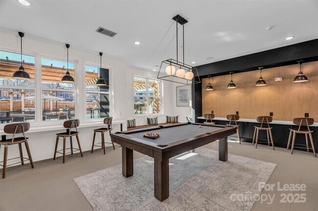 Building Photo - 9821 Research Dr