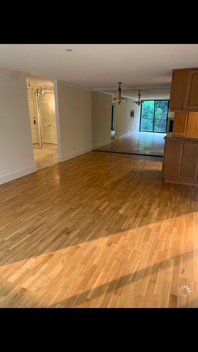 Comedor - 850 State St