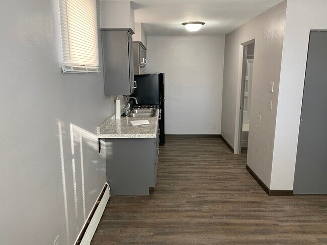 Foto del edificio - 1251 4 1/2 St NW