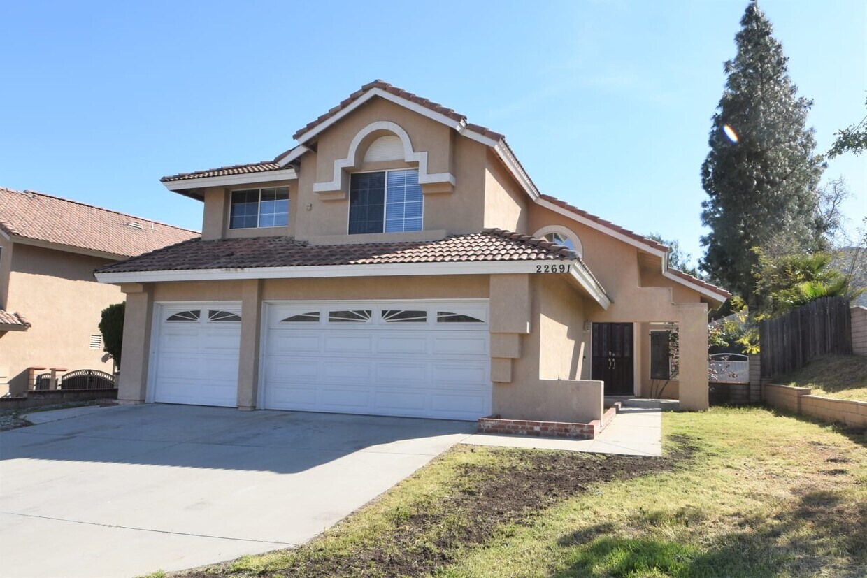 22691 Mesa Springs Way House Rental in Moreno Valley, CA