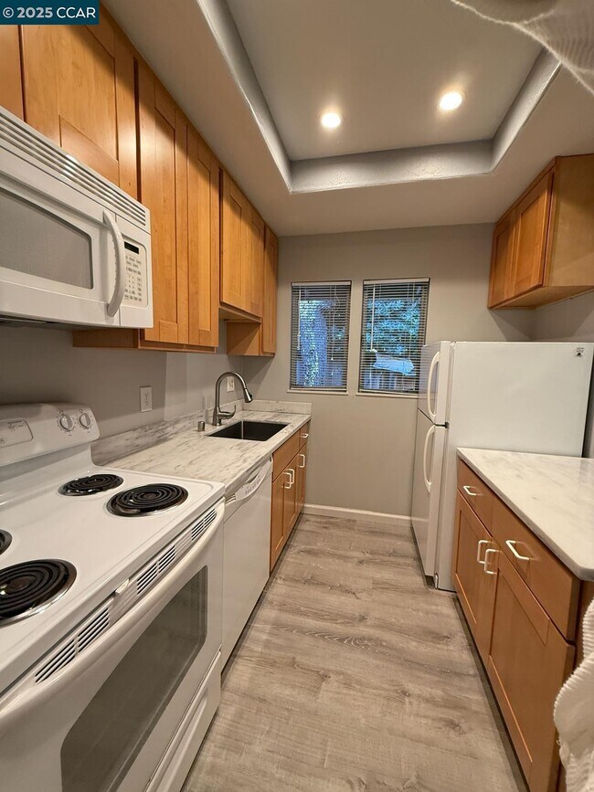 Foto del edificio - 2061 Vanderslice Ave