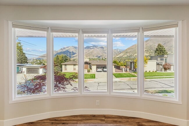 Foto del edificio - 8638 Mount Majestic Rd