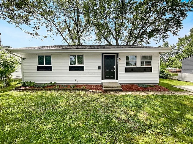 Building Photo - 5401 Newport Rd