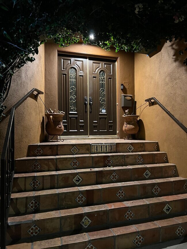 Foto del edificio - 4113 Highland Ave