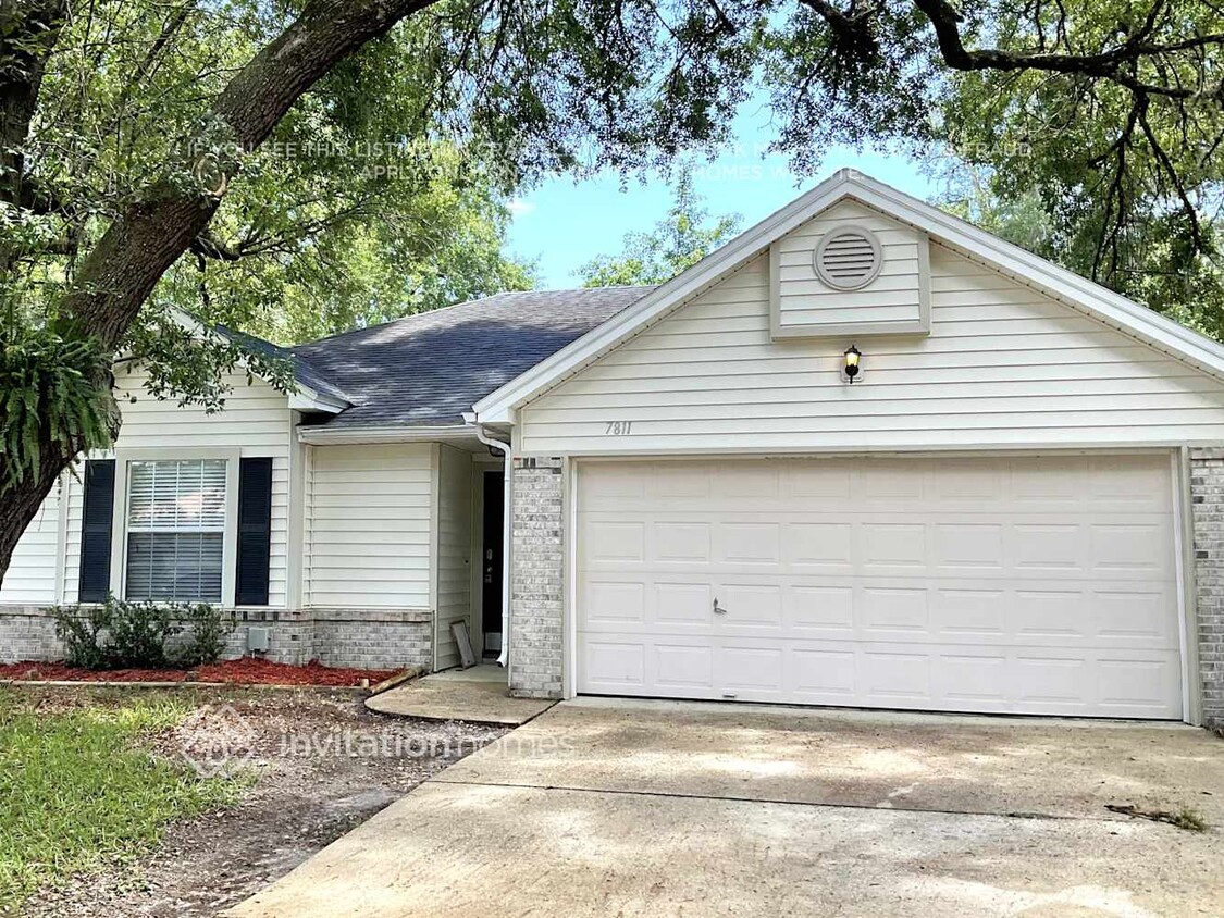 Foto principal - 7811 Enderby Ave E