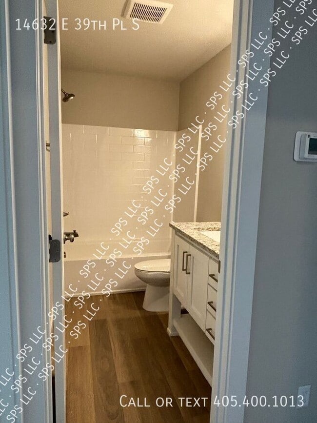 Foto del edificio - 14632 E 39th Pl S