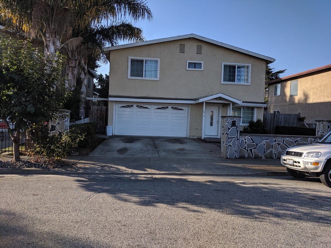 50 Buchanan Ct, East Palo Alto, CA 94303 House Rental in East Palo