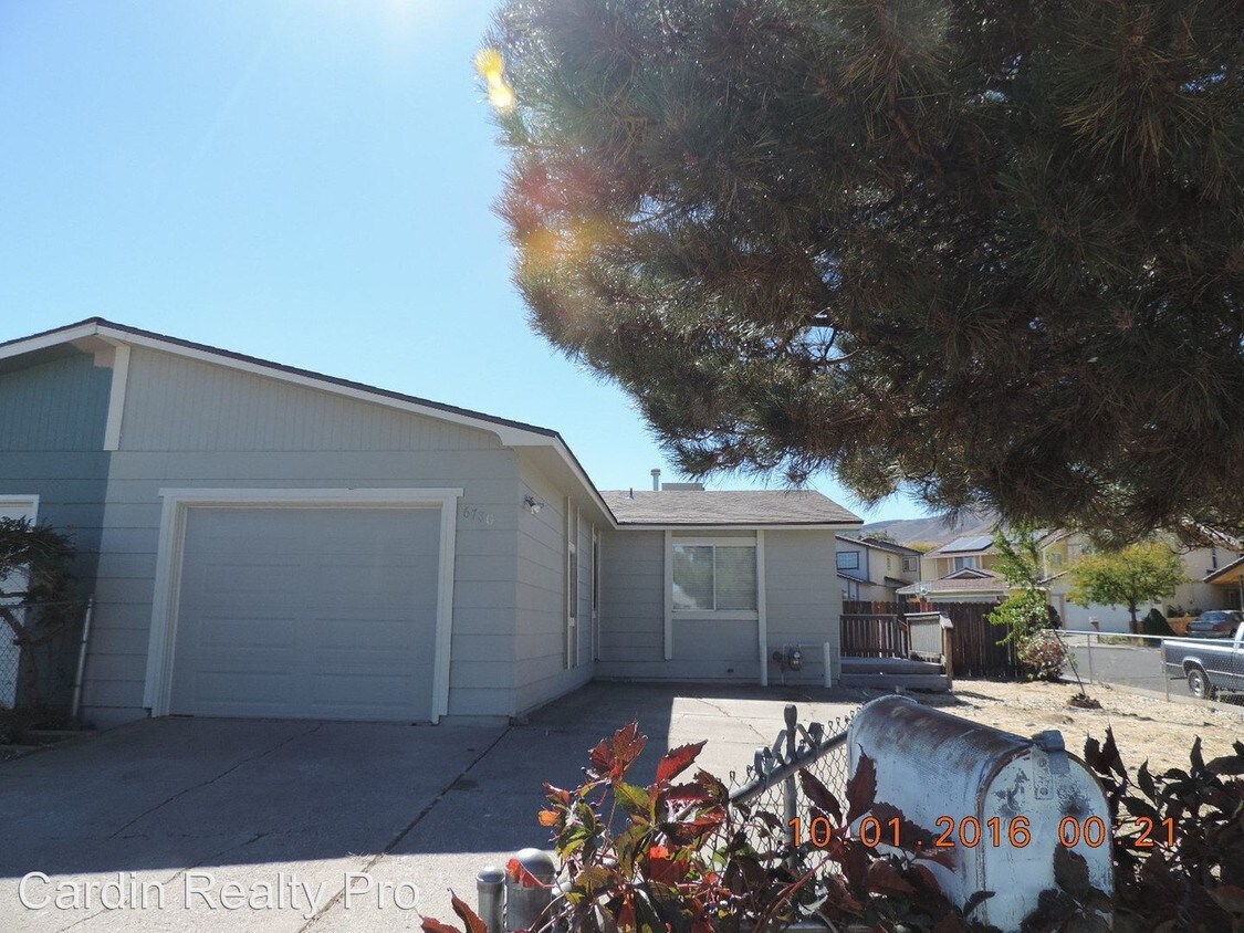 Primary Photo - 3 br, 2 bath House - 6780 Lotus St