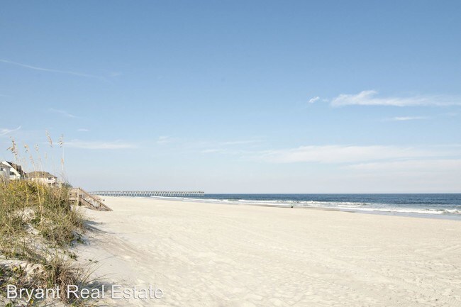 Foto del edificio - 1500 Carolina Beach Ave N