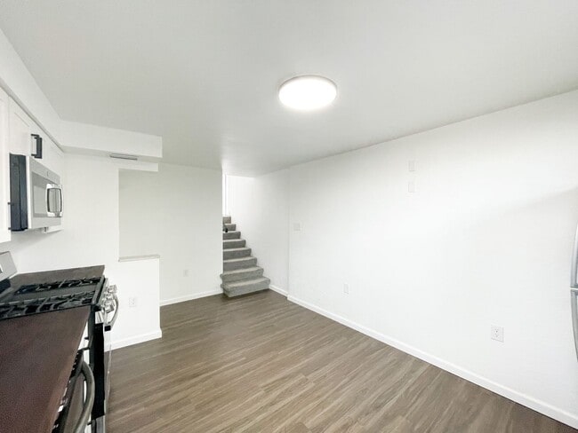 Building Photo - 418 Parkwood Rd