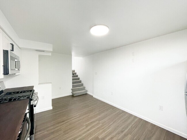 Foto del edificio - 418 Parkwood Rd