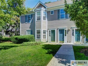 Building Photo - 1704 Cypress Ln