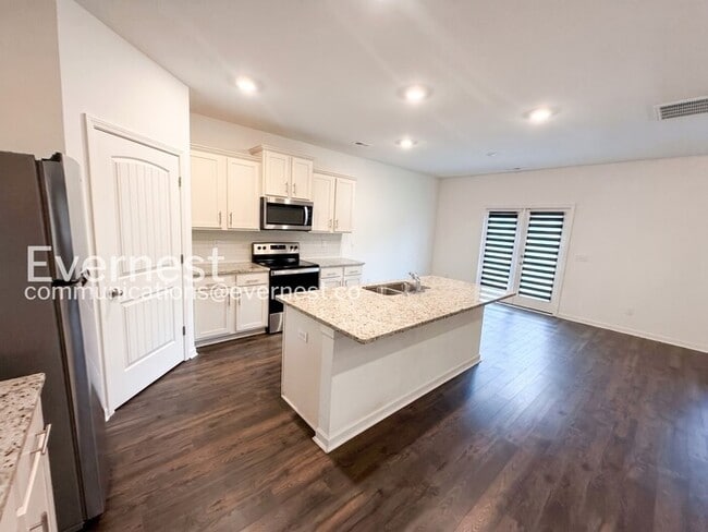 Building Photo - 7044 Turnberry Highlands Cv