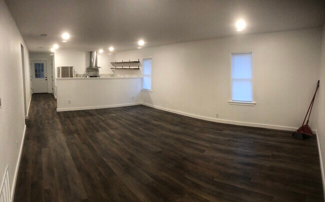 Cocina/Sala de estar - 106 Matthews St