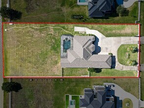 Building Photo - 5942 Sagamore Bay Ln