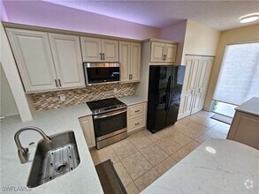 Building Photo - 9525 Windsor Club Cir