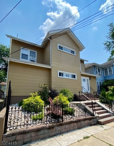 Foto principal - 30 Chestnut Ave